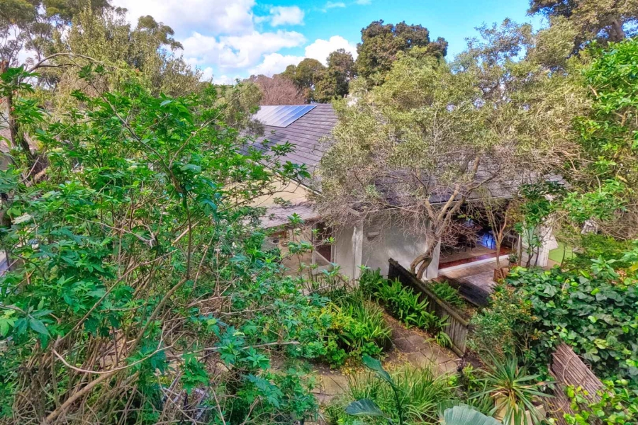 6 Bedroom Property for Sale in Northcliff Western Cape